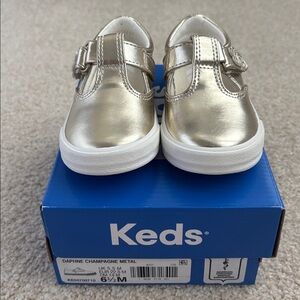 New Keds Daphne Champagne Mary Jane shoes, size 6.5